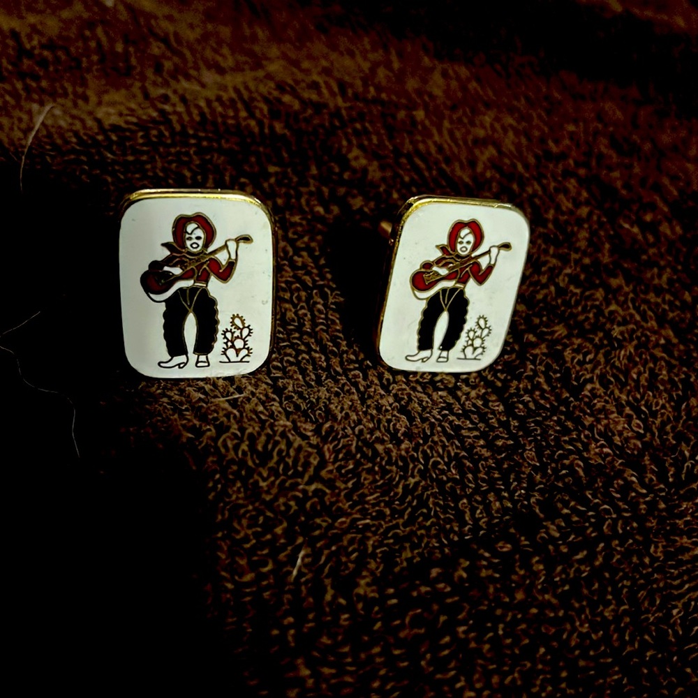 Vintage cowboy cuff links